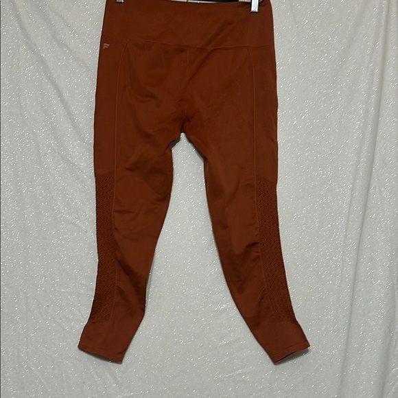Fabletics Rust Leggings - Picture 1 of 3